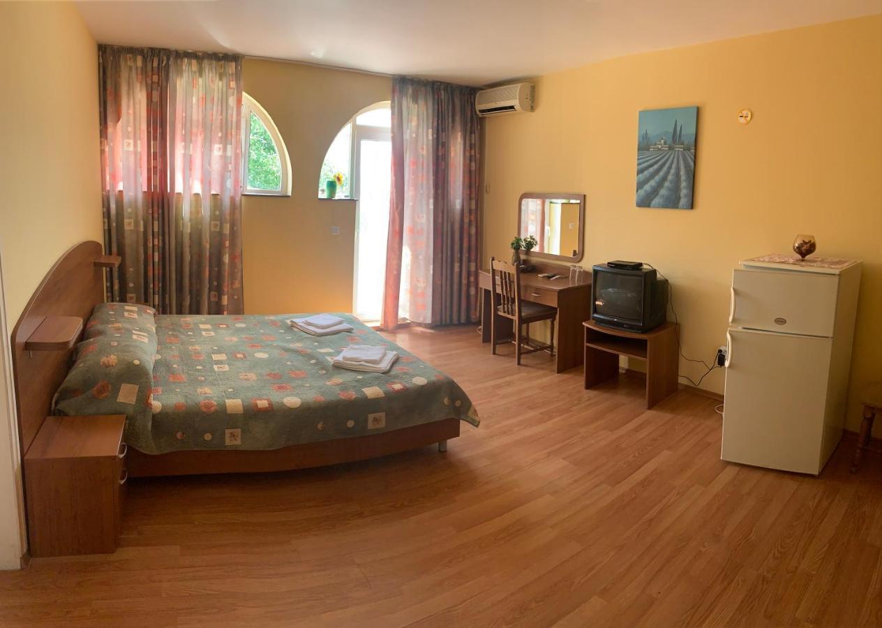 Sea Square Hotel Balchik Extérieur photo