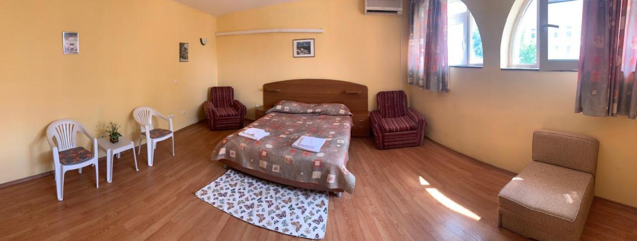 Sea Square Hotel Balchik Extérieur photo