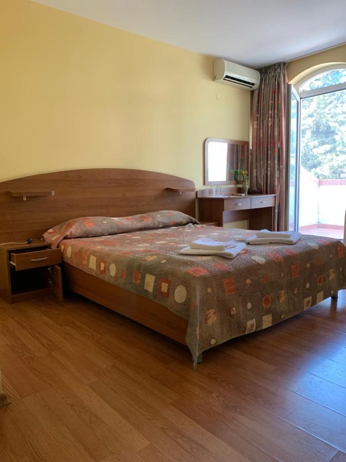 Sea Square Hotel Balchik Extérieur photo