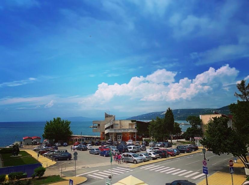 Sea Square Hotel Balchik Extérieur photo